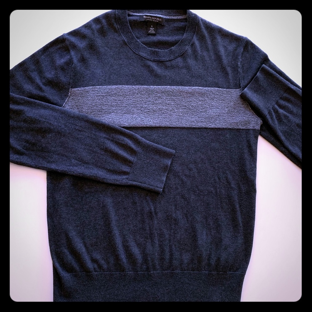 Beautiful Banana Republic Luxury Blend Sweater